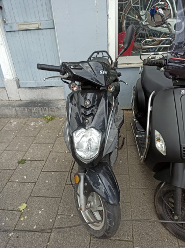 Sym Orbit II Zwart 25km/h