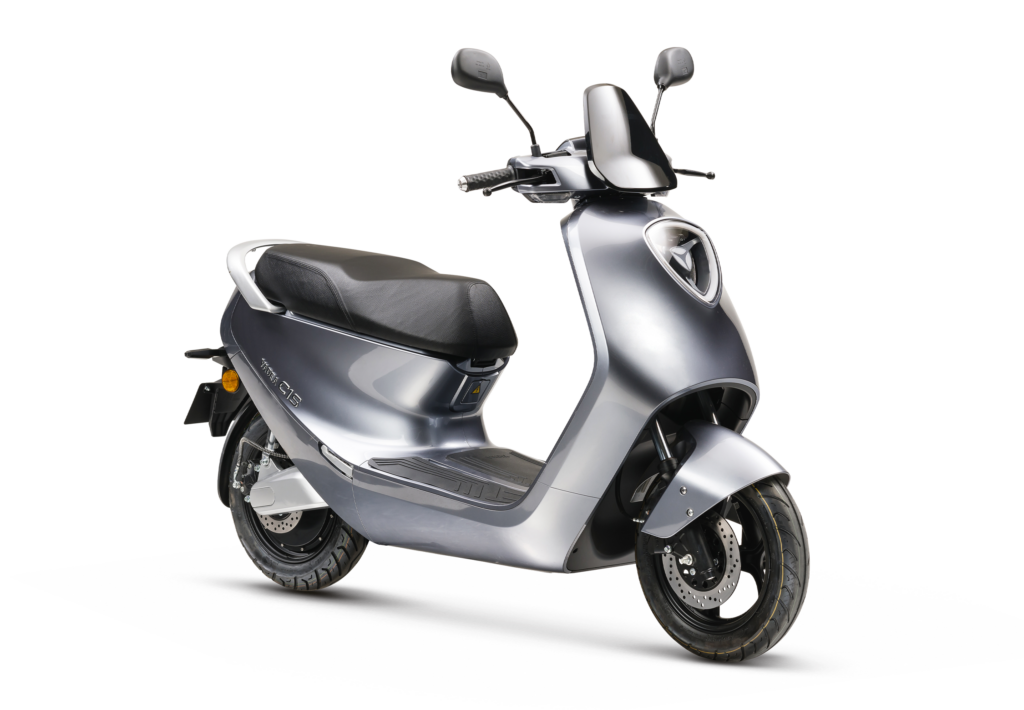 Yadea C1S