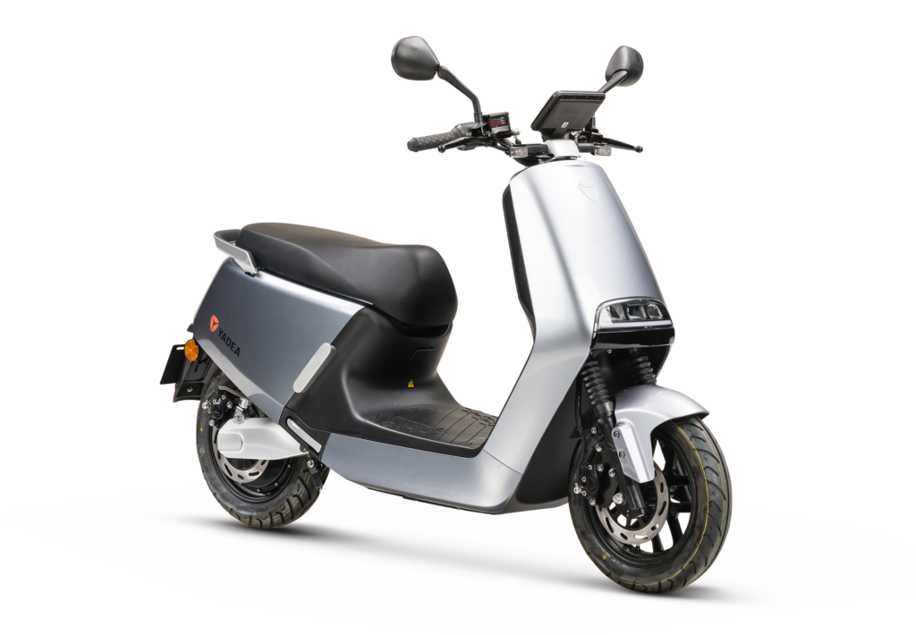 Yadea G5